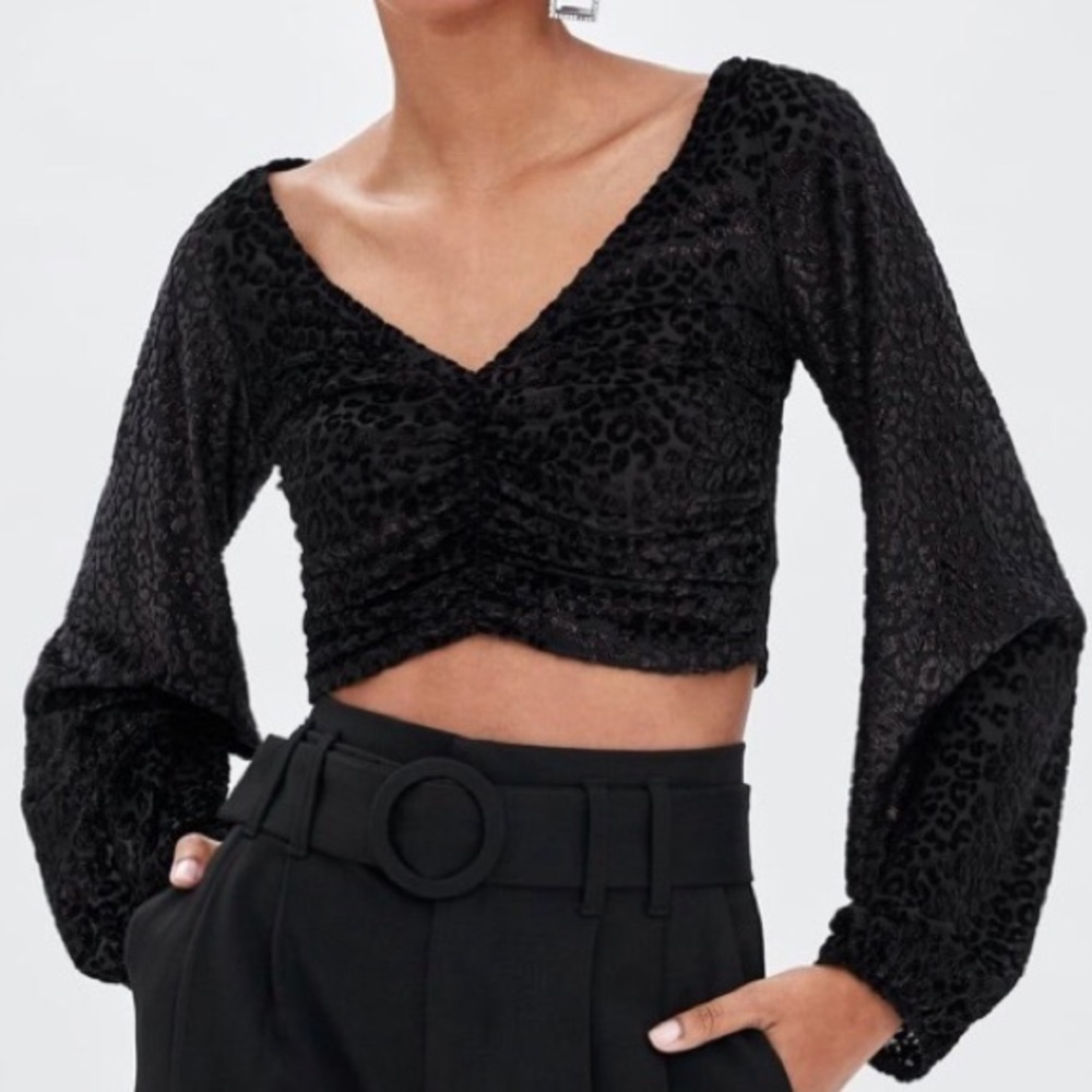 Zara never worn crop top